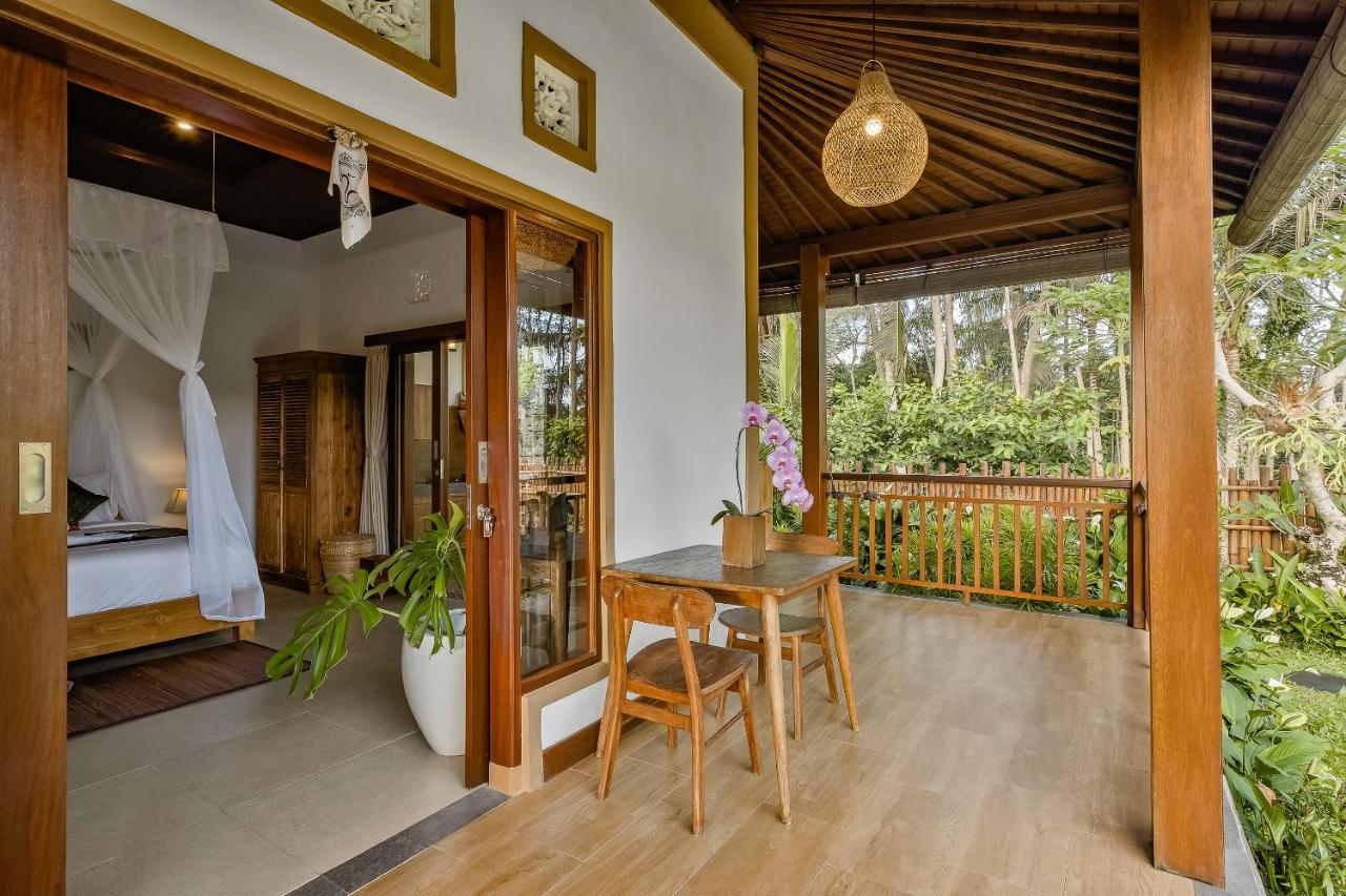 Ratni Ubud Villa Экстерьер фото