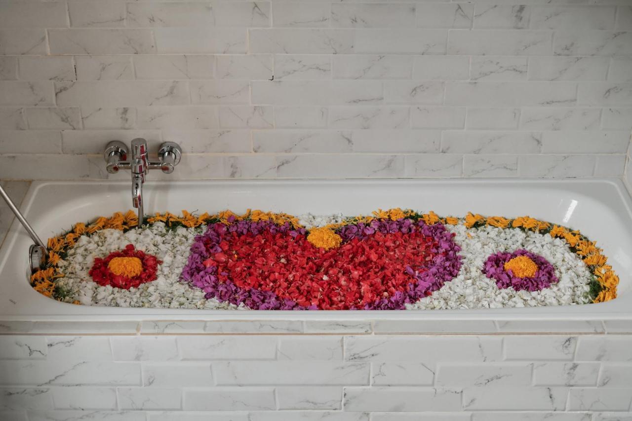 Ratni Ubud Villa Экстерьер фото
