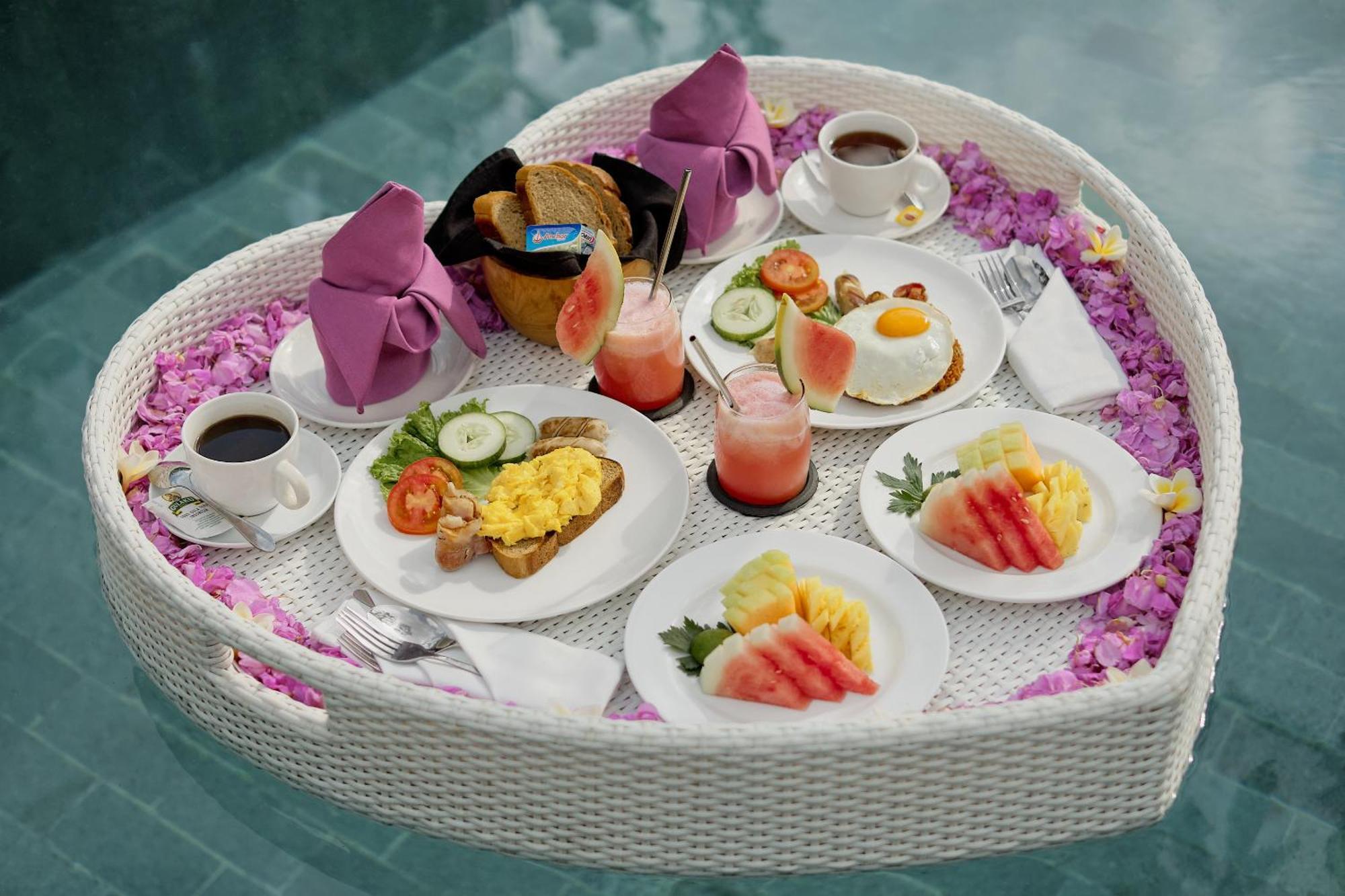 Ratni Ubud Villa Экстерьер фото