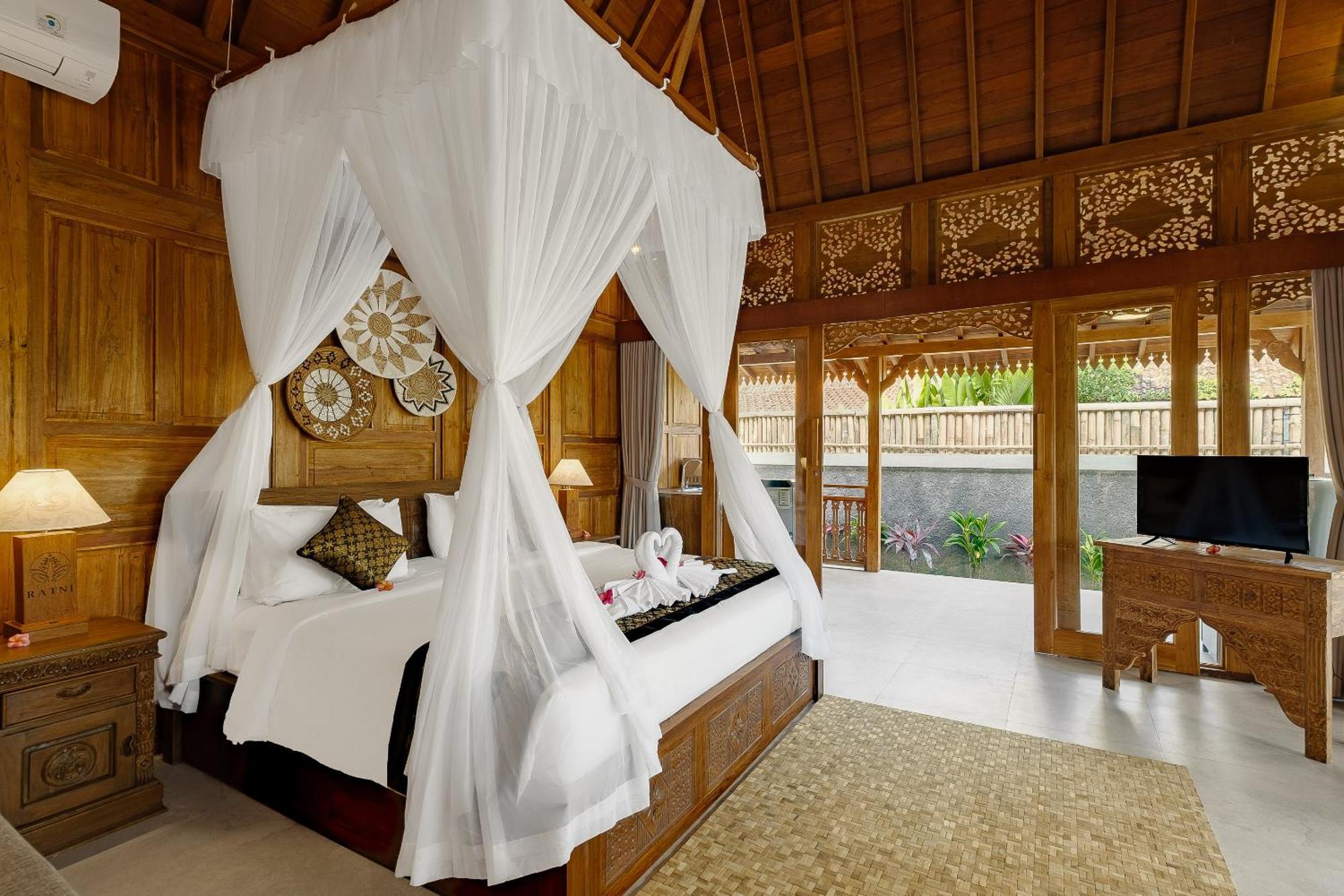Ratni Ubud Villa Экстерьер фото